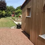 Inclus Avec Jardin Clos, Terrasse Privative, Proche Foret Et Randonnees, 1 Chambre, 1 Canape-lit - Fr-1-510-168 *